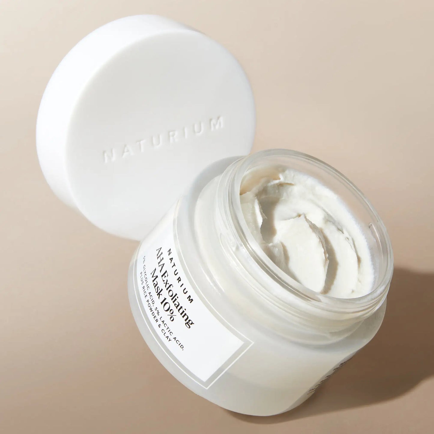 aha-exfoliating-mask-10-k0 AHAmask_0957-crop.webp