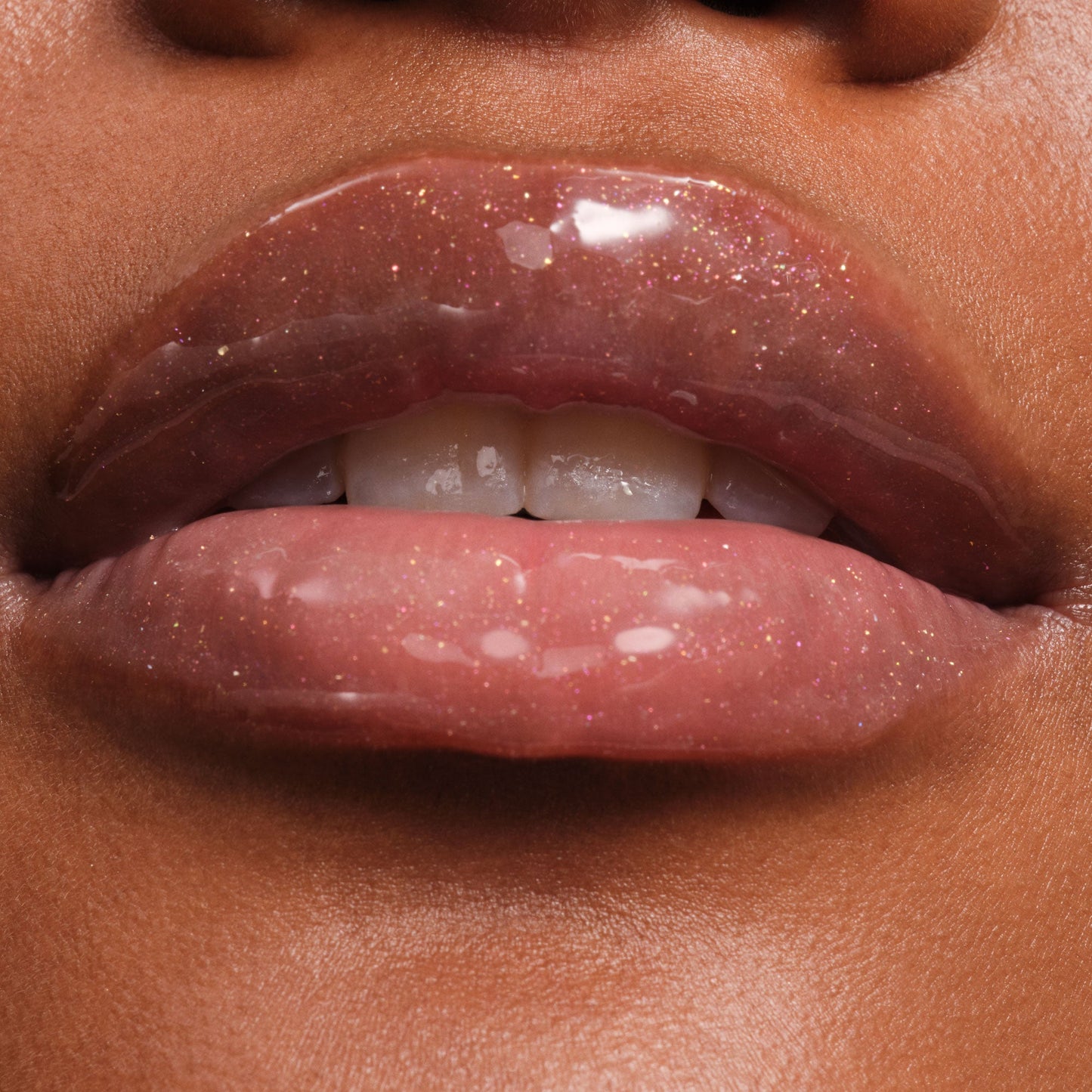 phyto-glow-lip-balm-shimmer-stardust-d6 NATR-10131-Phyto-Glow-Lip-Hover-Stardust.jpg