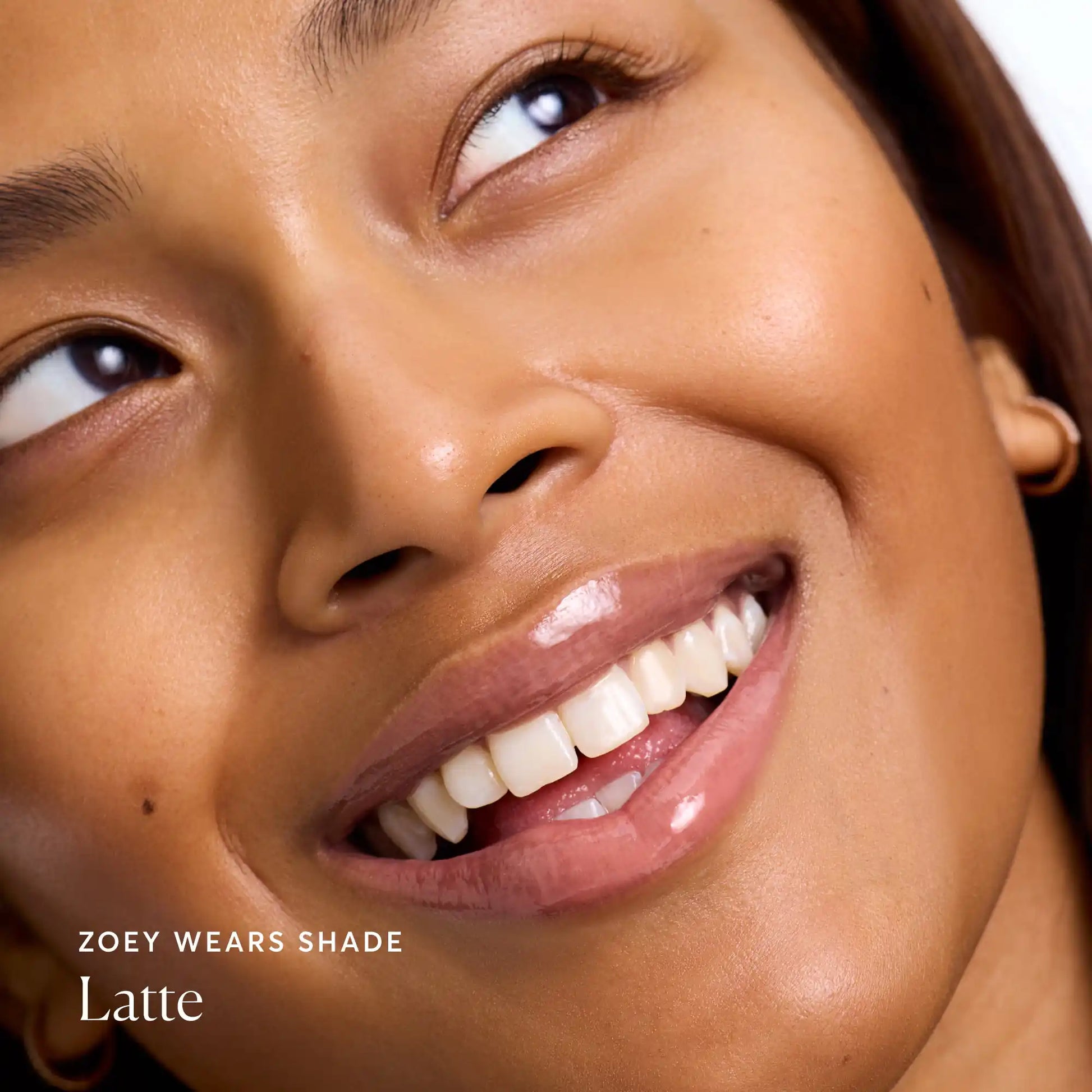 phyto-glow-lip-balm-latte-h7 NATR-60110-Alt-Images-Phyto-Glow-Lip-Balm-Latte-04.webp